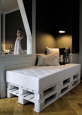 decocrush_today_i_love_les_canapes_avec_des_palettes04