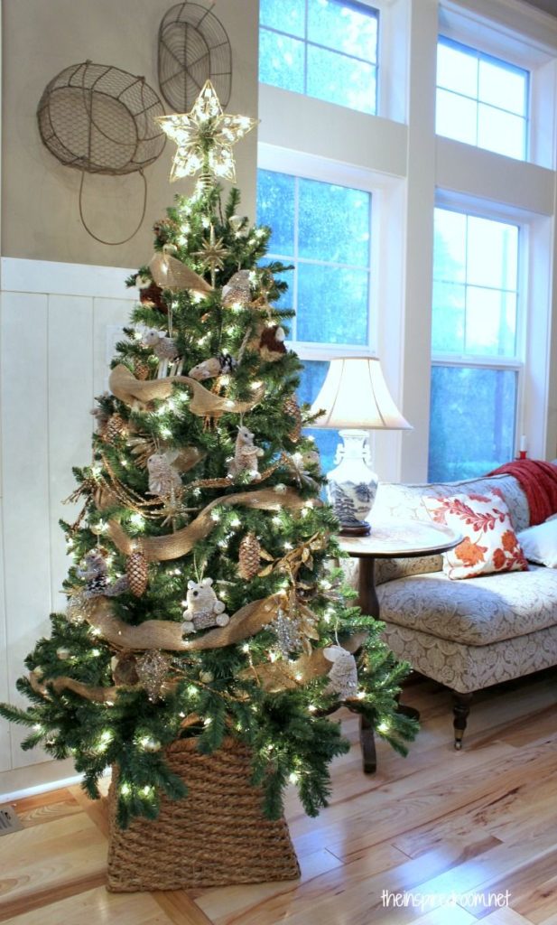 25 sapins de Noël joliment décorés pour s'inspirer ! www.decocrush.fr