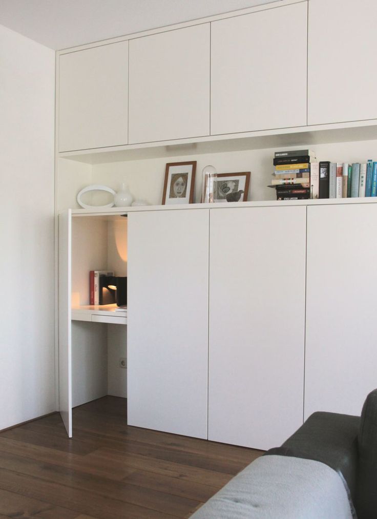 Inspiration DIY : bureau escamotable petits espaces avec des meubles de cuisine