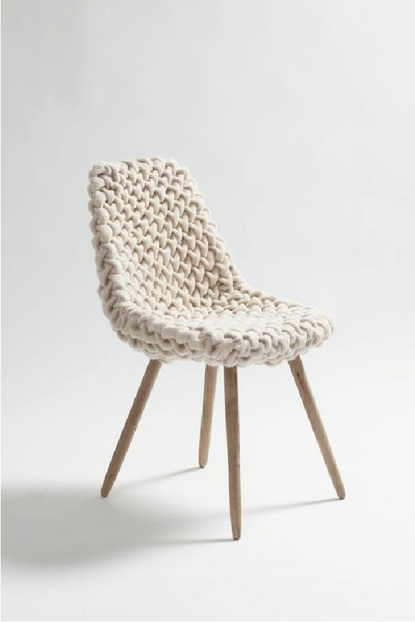 5 astuces pour customiser une chaise d'enfant : la laine ! www.decocrush.fr @decocrush