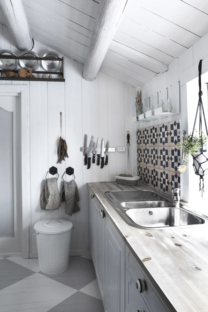 Une cuisine rustique chic à la scandinave sur @decocrush - www.decocrush.fr