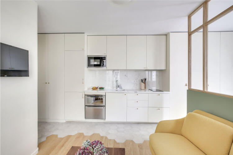 Un appartement parisien de 31 m2 entièrement rénové à découvrir sur www.decocrush.fr - @decocrush